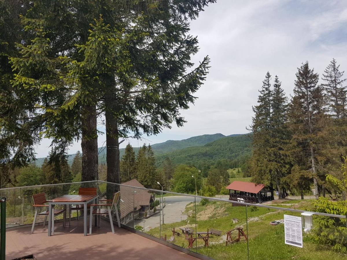 Complex Hotelier Cota O Mie Sinaia Exterior foto